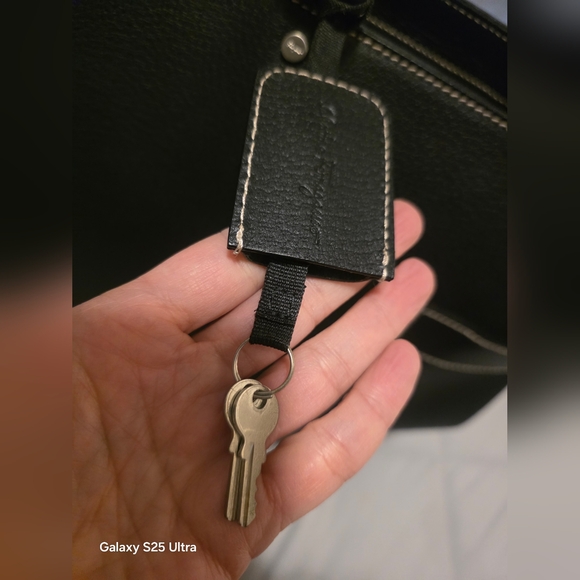 FERRAGAMO GANCINI VINTAGE NEW Padlock Black Leather Men's Bag - Picture 13 of 16